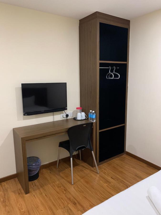 Mii Smile Hotel Penang George Town Exterior photo